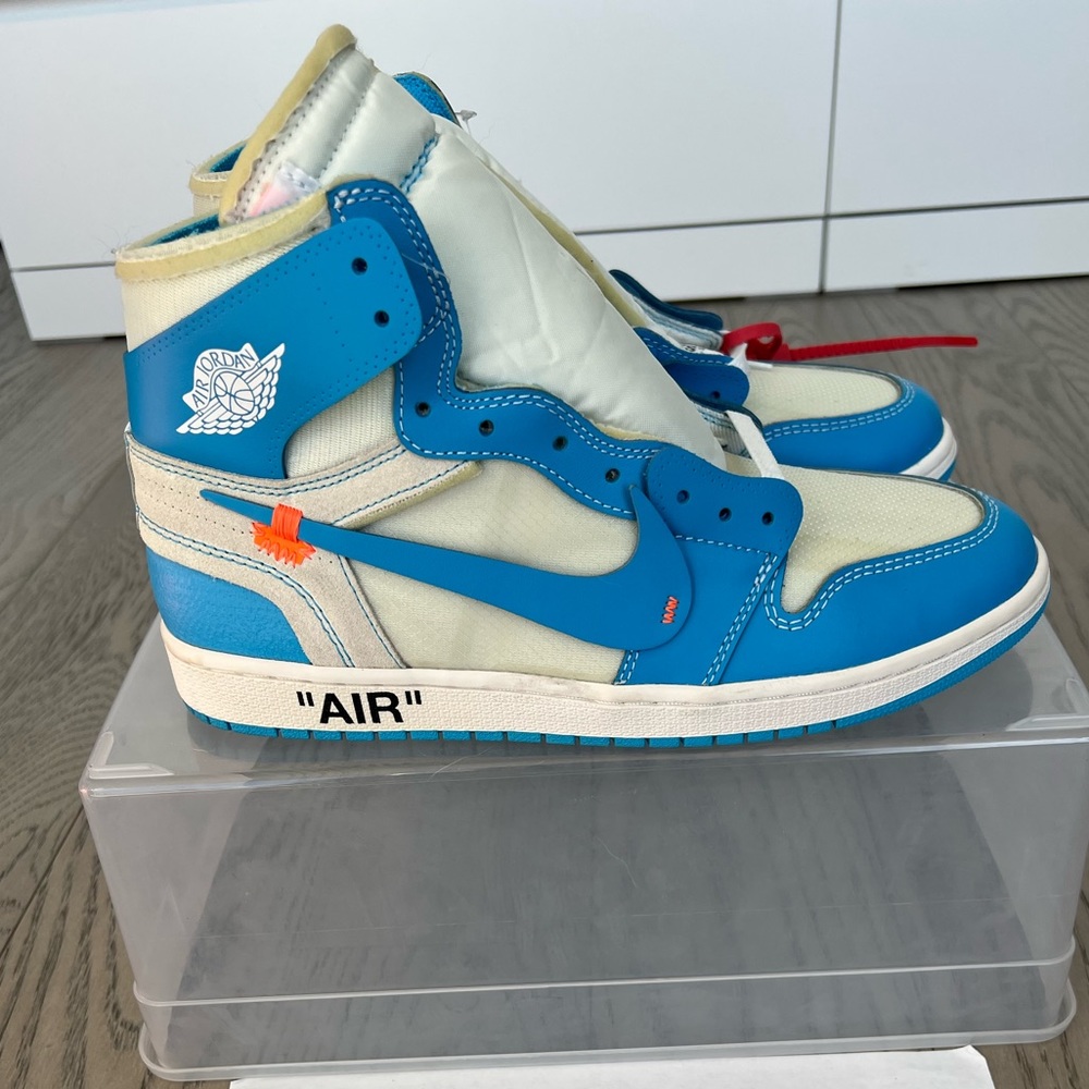 Jordan 1 Off white University Blue